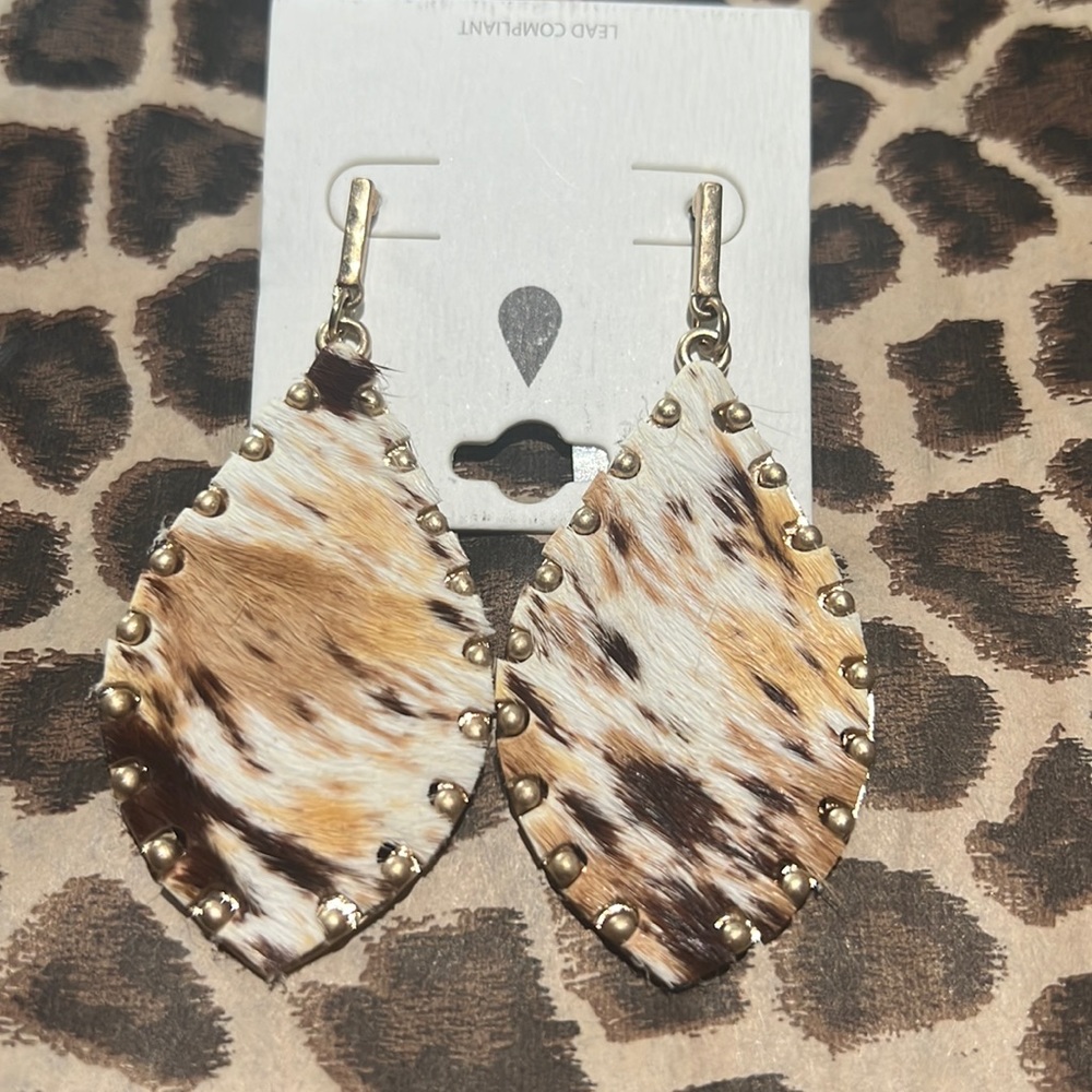 Aria Earring- Brown